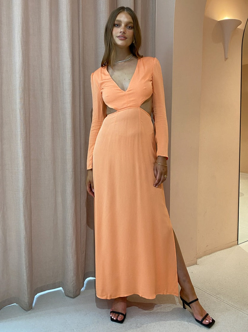 The Wolf Gang Isle Maxi Dress in Peach – Coco & Lola