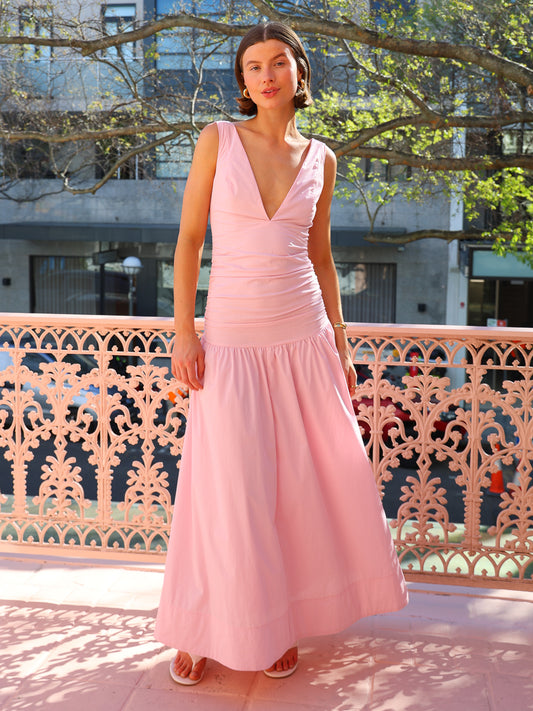 coco and lola pink dress Coco & Lola welcomes the Issy One Shoulder Midi Dress in Candy Pink. Featuring a feminine asymmetric neckline and form flattering gathers, this piece is perfect for wedding guest outfitting and festive