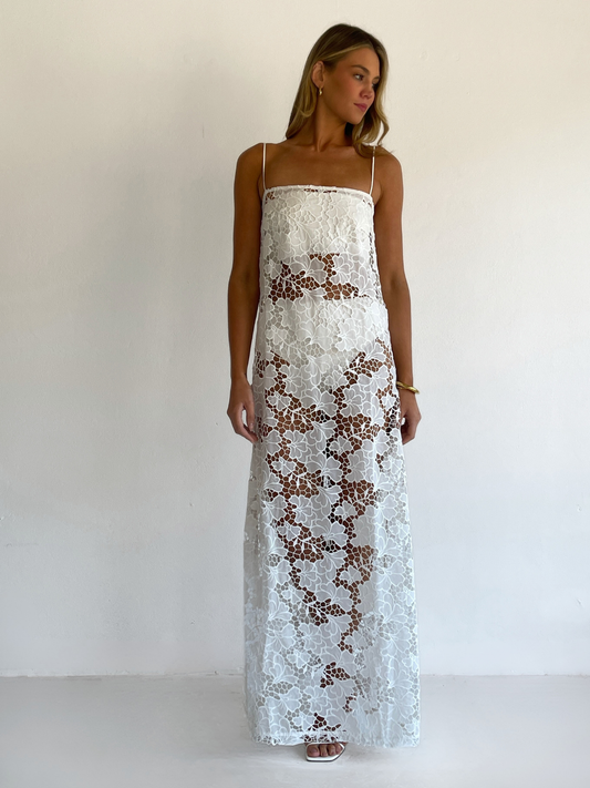 By Nicola Tove Maxi Dress in White Floral Lace