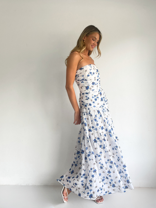Shop Exclusive ISSY Clothing Online & In Stores - Coco & Lola Shop Exclusive ISSY Clothing Online & In Stores - Coco & Lola