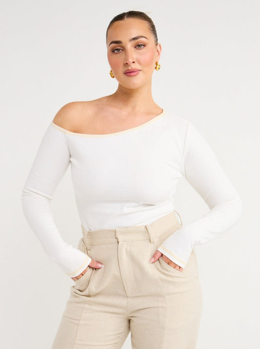 By Nicola Oceans Off Shoulder Top in White/Camel