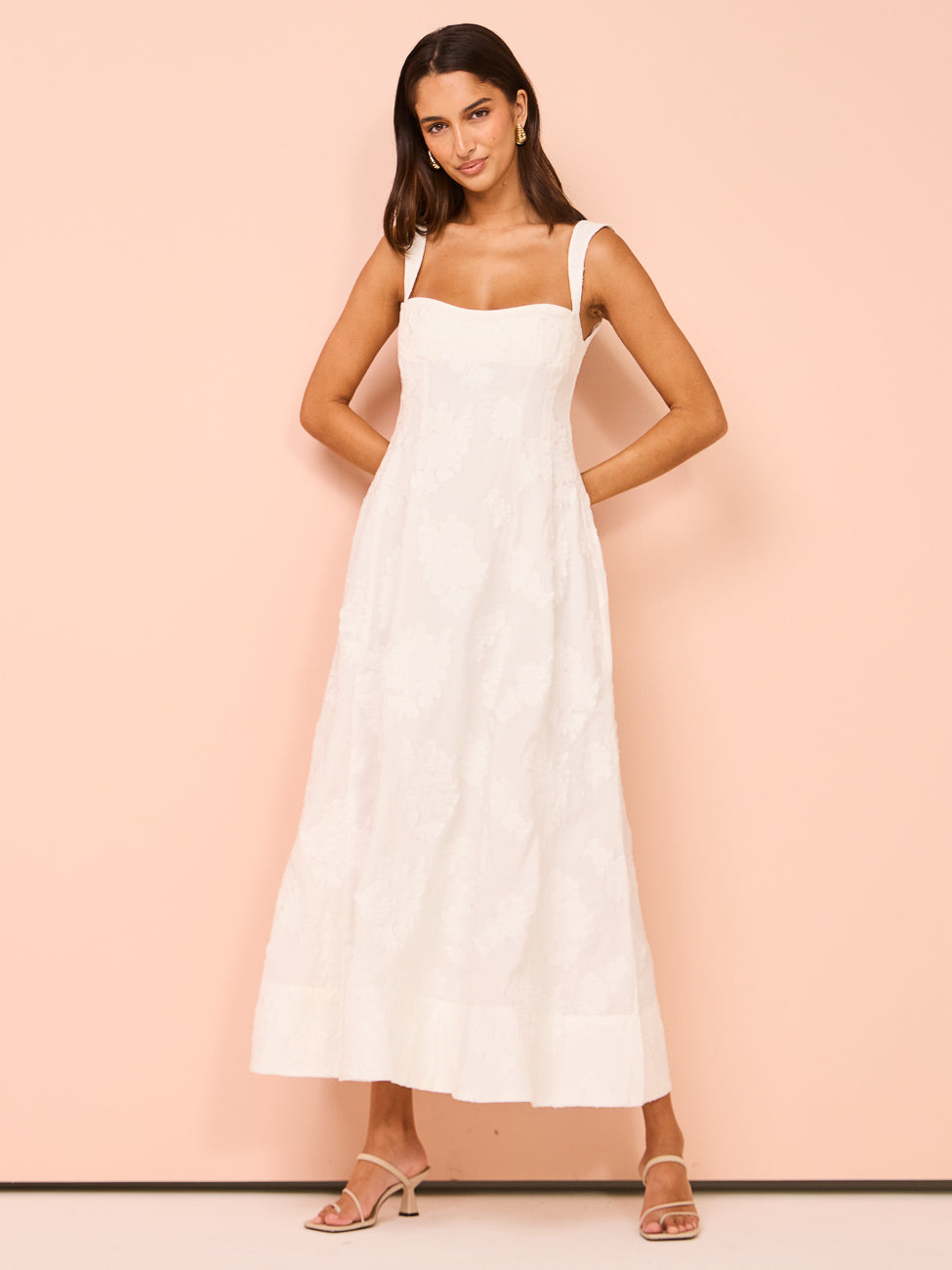 leasgill midi dress Fleur de Lis Lace Midi Dress – Sugarlips