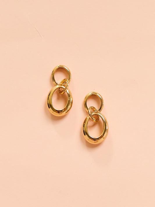 Reliquia Avery Earrings in Gold