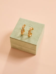Reliquia Vannes Earrings in Gold