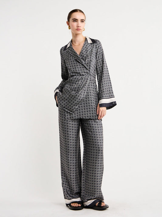 Roame Ascend Pant in Saint Germain Print