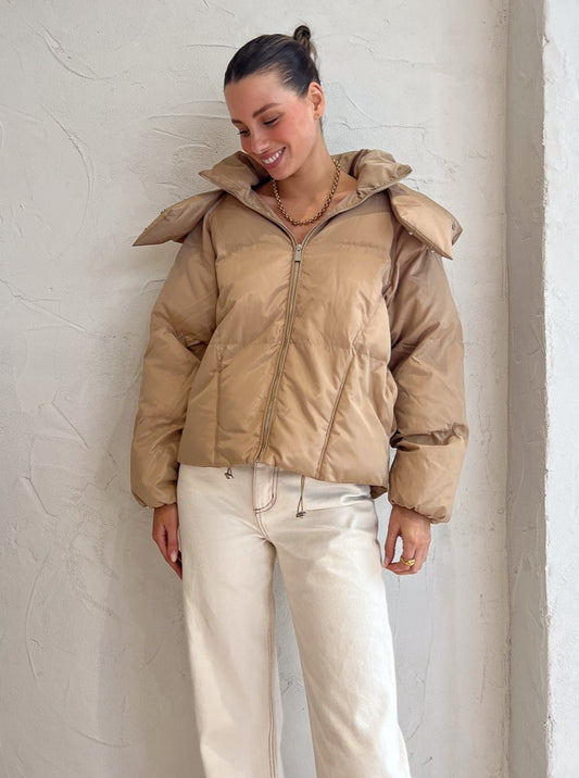 Pisces Puffer Jacket in Sand