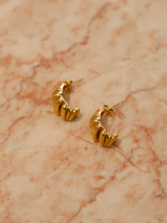 Arms of Eve Sahara Earrings in Gold