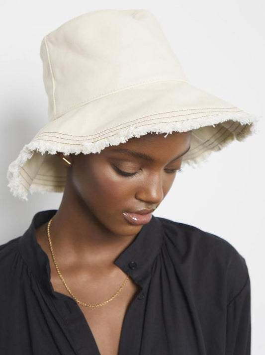 Avenue Phillipa Bucket Hat in Cream