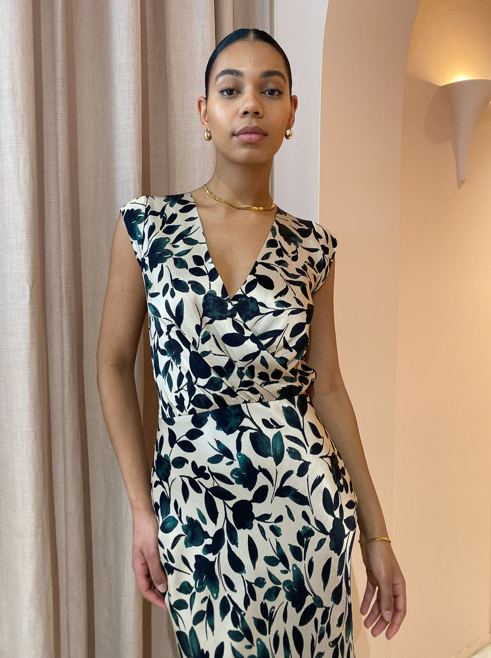Bec and Bridge Vine V Maxi Dress in Print Coco Lola