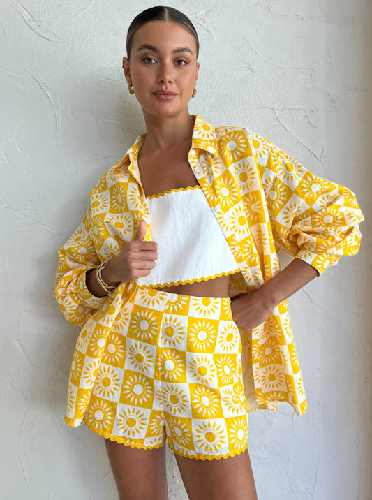 By Nicola Wavy Short in Small Sol