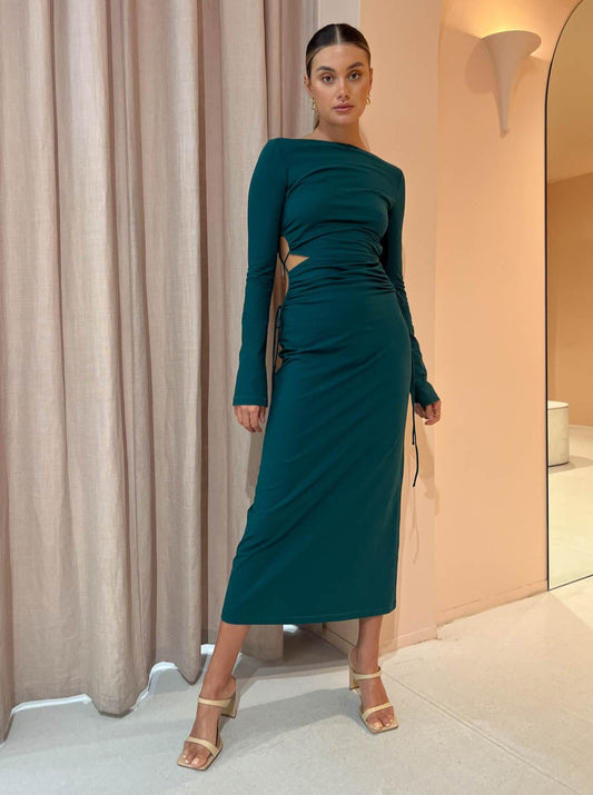 Camilla and Marc Alexandre Dress in Emerald Green Coco & Lola Camilla and Marc Alexandre Dress in Emerald Green Coco & Lola