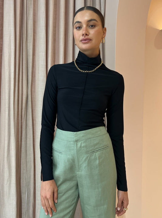 Ownley Dyllon Tailored Pant in Sage