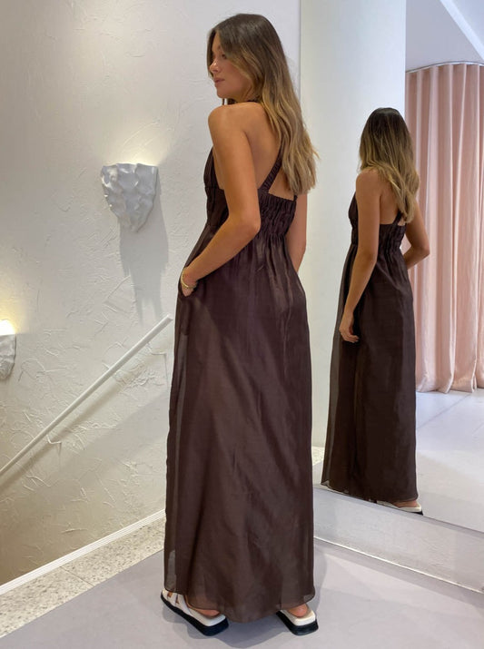 Sir Anje V Neck Gown in Chocolate – Coco & Lola