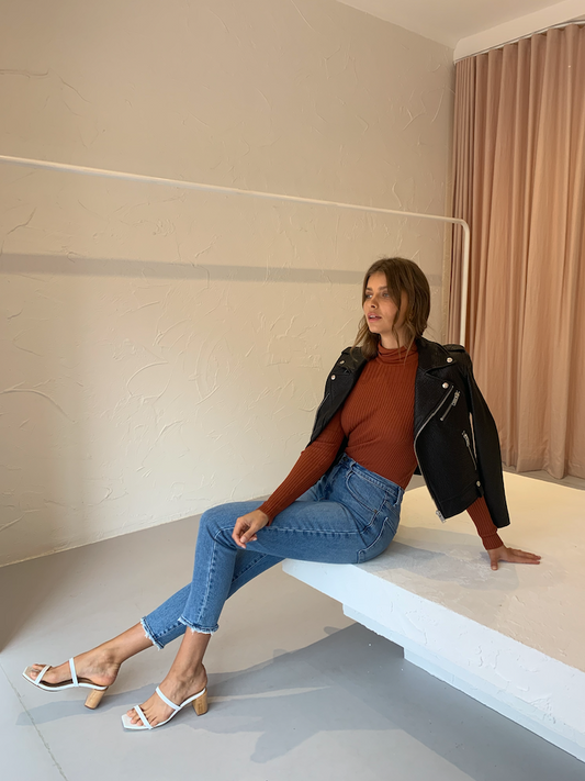 Nobody Kennedy Jean in Modern