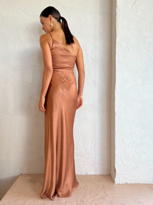 Shona Joy Asymmetrical Gathered Maxi Dress in Almond Coco & Lola Shona Joy Asymmetrical Gathered Maxi Dress in Almond Coco & Lola