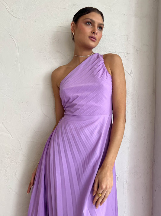 Sonya Azalea Gown in Iris