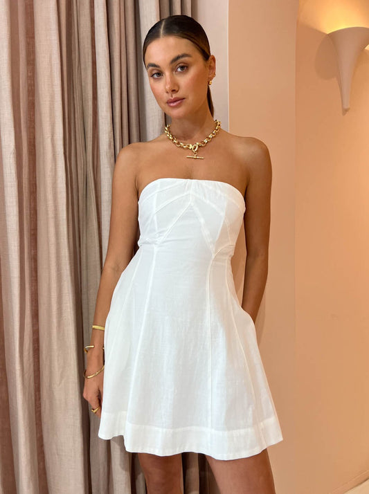 Sovere Outline Mini Dress in White