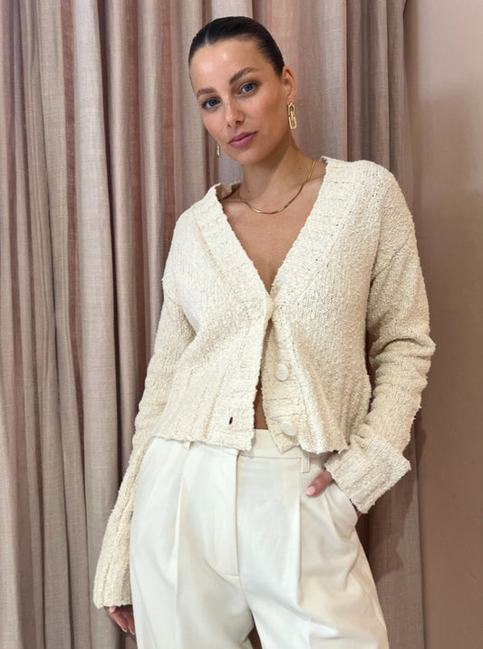 Sovere Inverse Crop Cardi in Cream